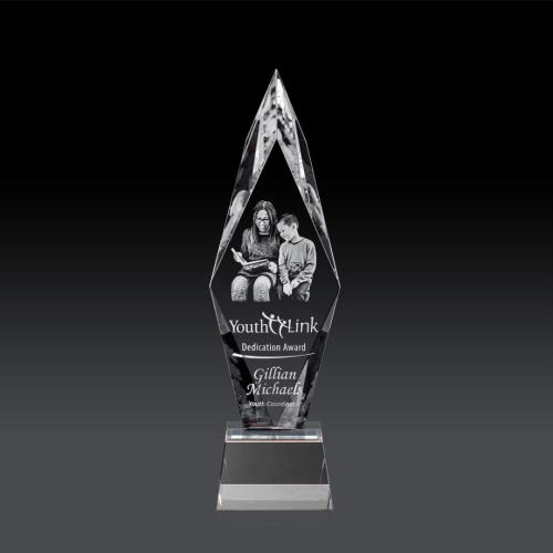 Corporate Awards - Manilow Clear on Robson Base (3D) Diamond Crystal Award