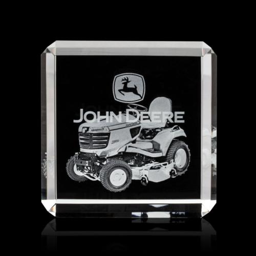 Corporate Awards - Davenport 3D Crystal Award