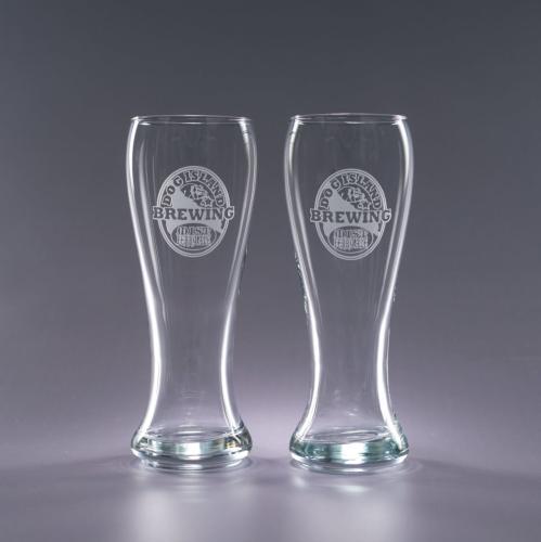 Corporate Gifts, Recognition Gifts and Desk Accessories - Etched Barware - 16oz Lewisburg Lager - Traveler