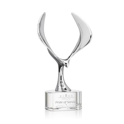Corporate Awards - Crystal Awards - Maverick Eagle Clear on Paragon Base Animals Crystal Award