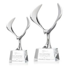 Maverick Eagle Clear on Robson Base Animals Crystal Award - Newest Additions