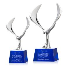 Maverick Eagle Blue on Robson Base Animals Crystal Award - Eagle Awards