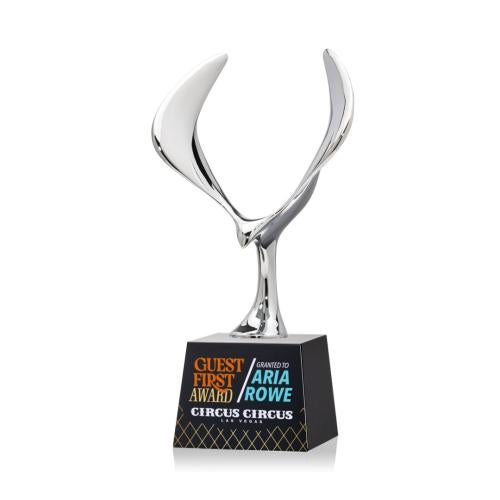 Corporate Awards - Crystal Awards - Maverick Eagle Full Color Black on Robson Base Animals Crystal Award