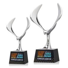 Maverick Eagle Full Color Black on Robson Base Animals Crystal Award - Metal Awards