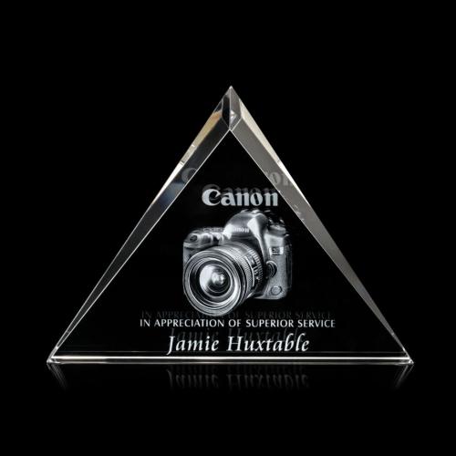 Corporate Awards - Crystal Awards - Tideswell 3D Pyramid Crystal Award